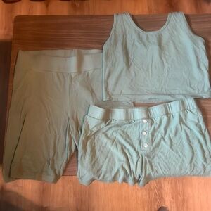 Three piece Sunday sleepwear set size small.
